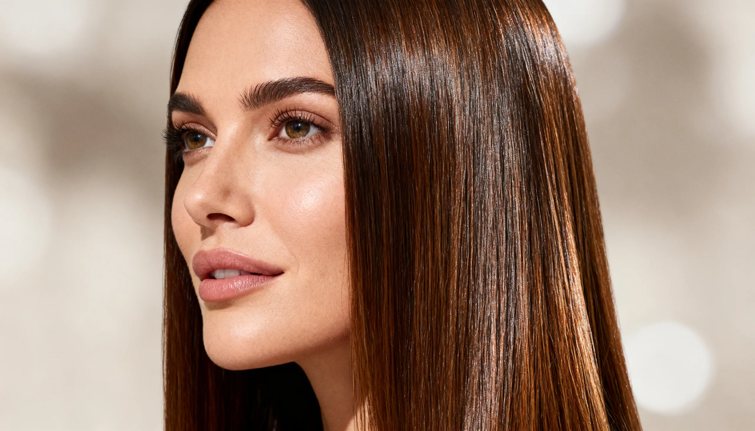 Entenda a fibra capilar e seus danos: O que realmente acontece com o seu cabelo